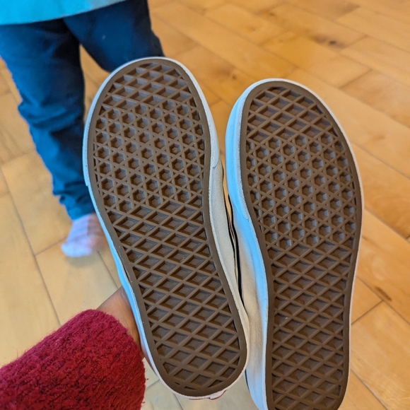 Vans checkerboard slip ons - Picture 3 of 5